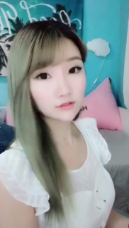 小姐姐让看比,一场视觉与心灵的奇幻之旅